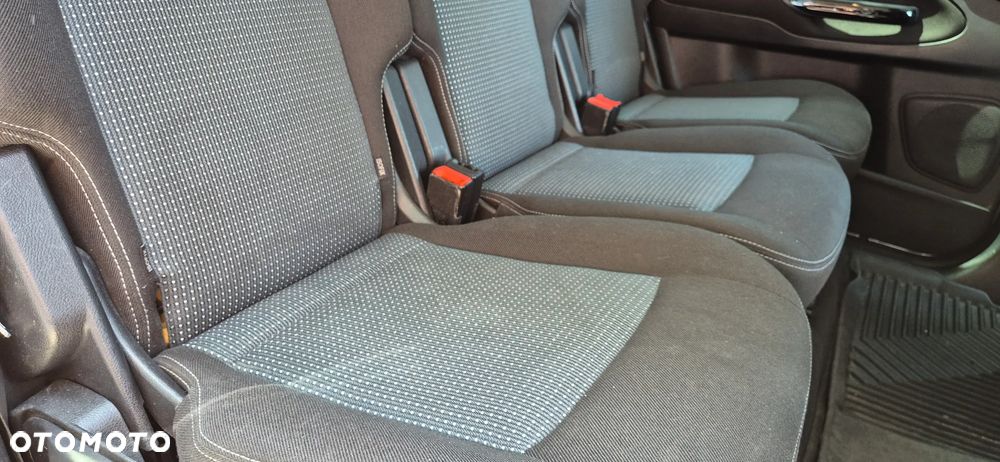 Ford S-Max 2.0 TDCi Trend - 31