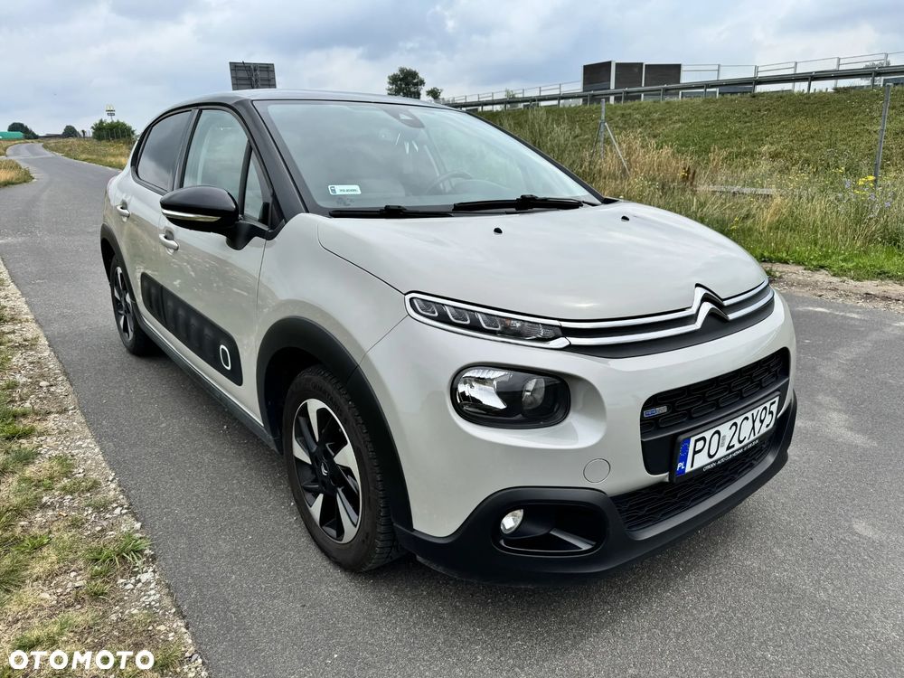 Citroën C3 1.2 PureTech Shine - 3