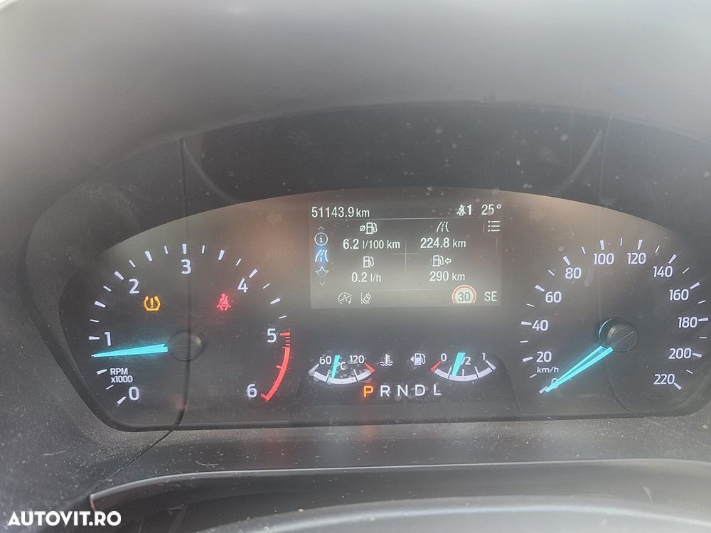 FORD Kuga 2021 — imagine 5
