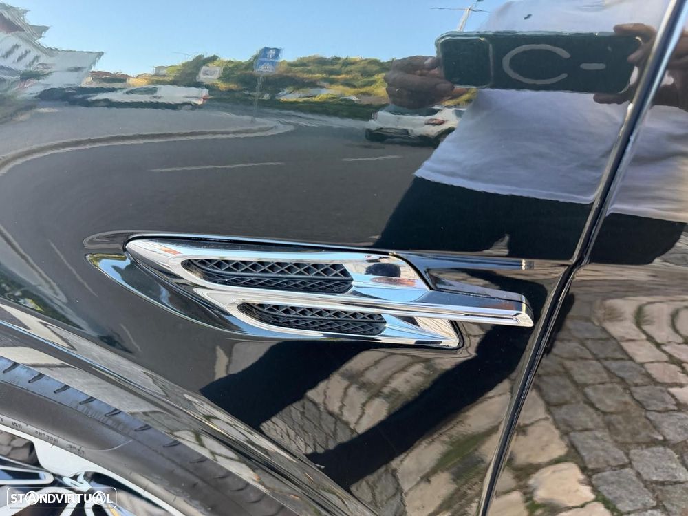 Bentley Bentayga V8 - 17