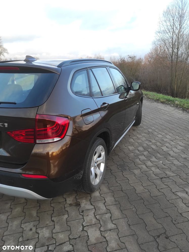 BMW X1 xDrive28i - 18