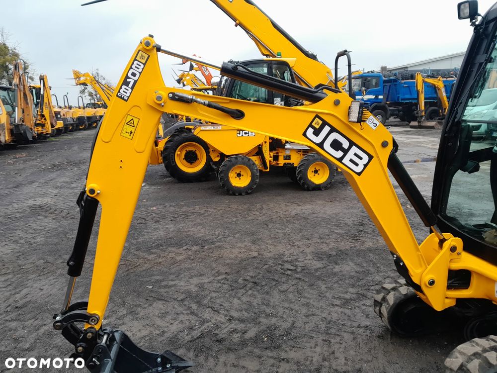 JCB 8018 - 16