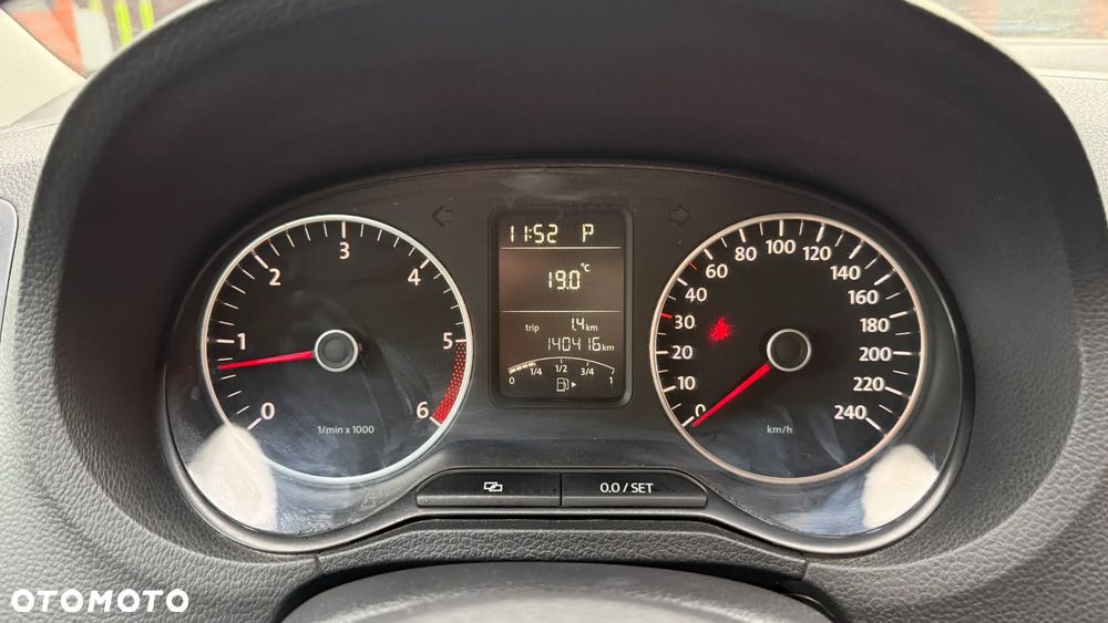 Volkswagen Polo - 21