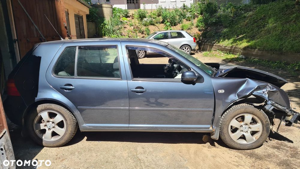 Volkswagen Golf 1.9 TDI Comfortline - 5