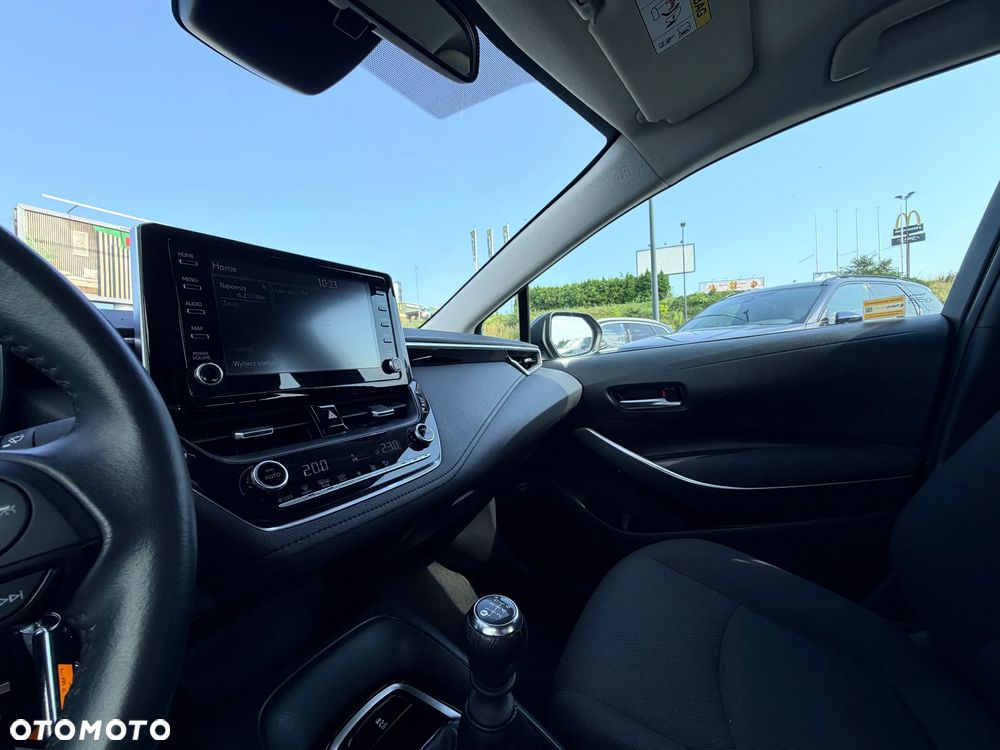 Toyota Corolla 1.5 Comfort - 25