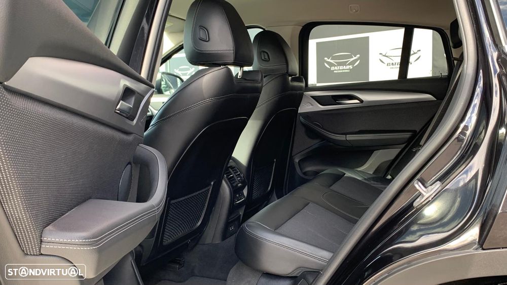 BMW X4 xDrive20d Aut. Advantage - 30