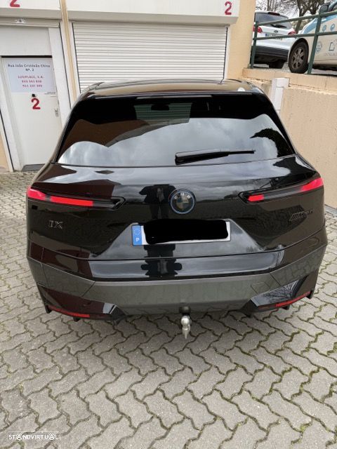 BMW iX M60 - 36