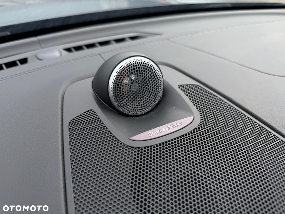 Volvo XC 60 B5 B AWD Ultimate Dark - 30