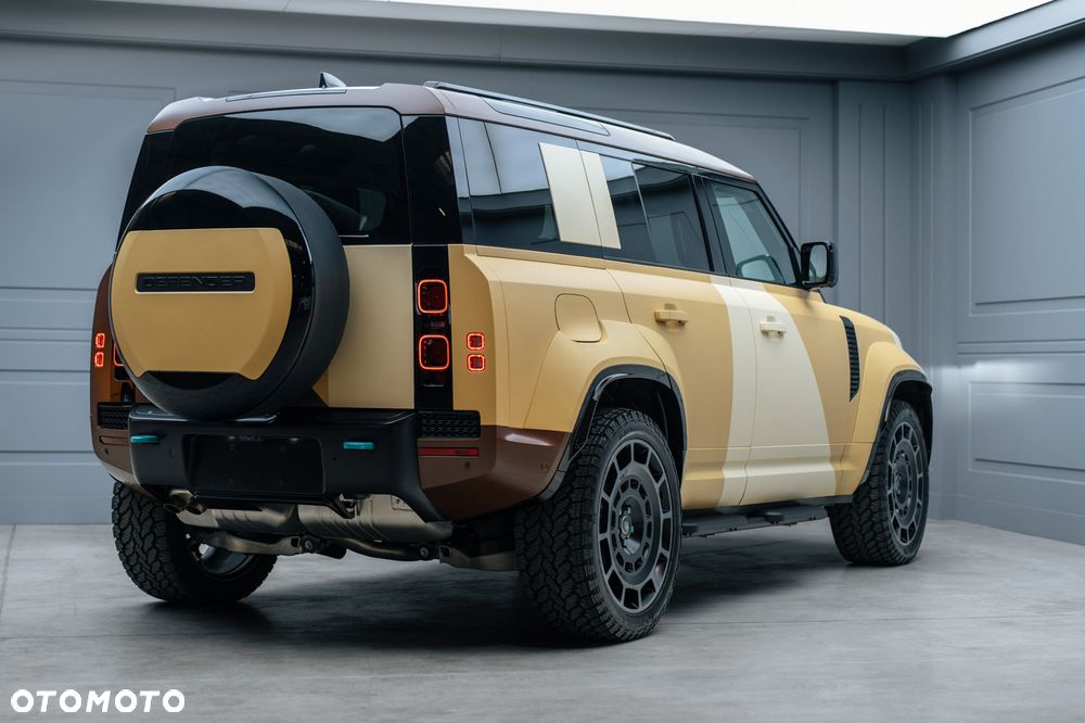 Land Rover Defender - 6