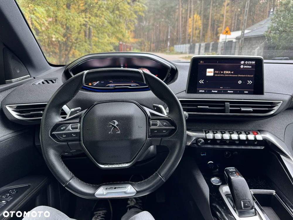 Peugeot 5008 2020 photo 3