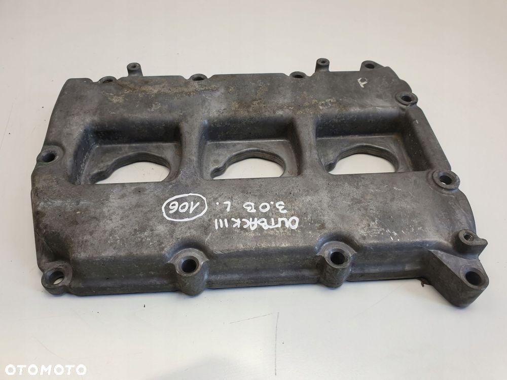POKRYWA ZAWORÓW Subaru Outback III 3.0 - 4