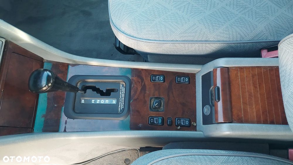 Mercedes-Benz W124 (1984-1993) - 13