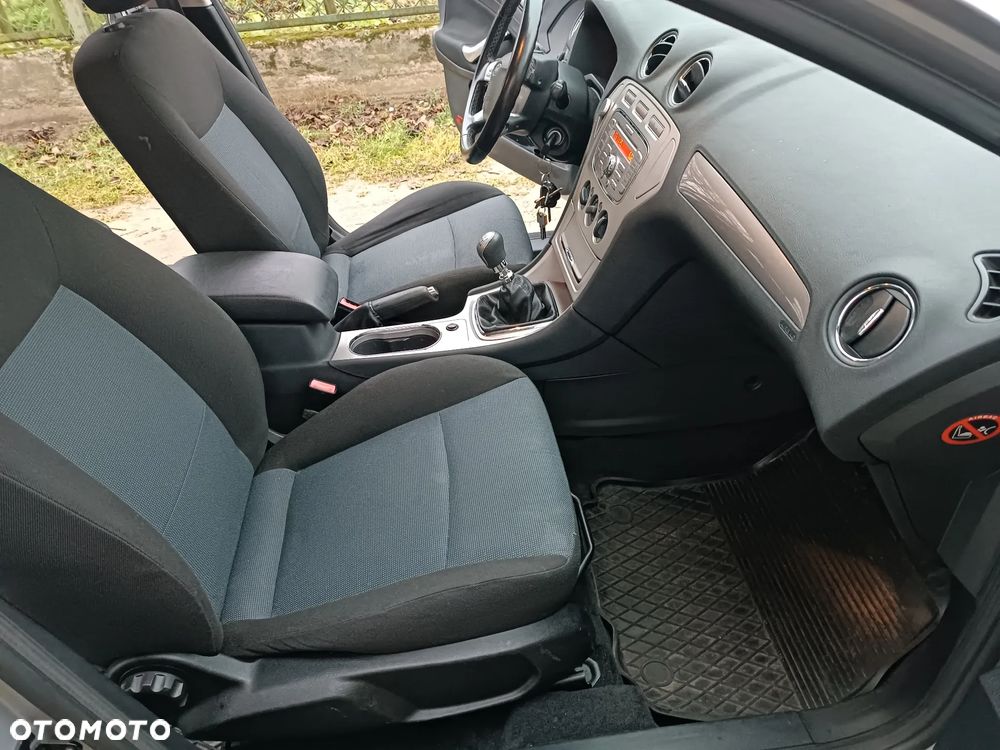 Ford Mondeo 2.0 TDCi Ambiente - 5