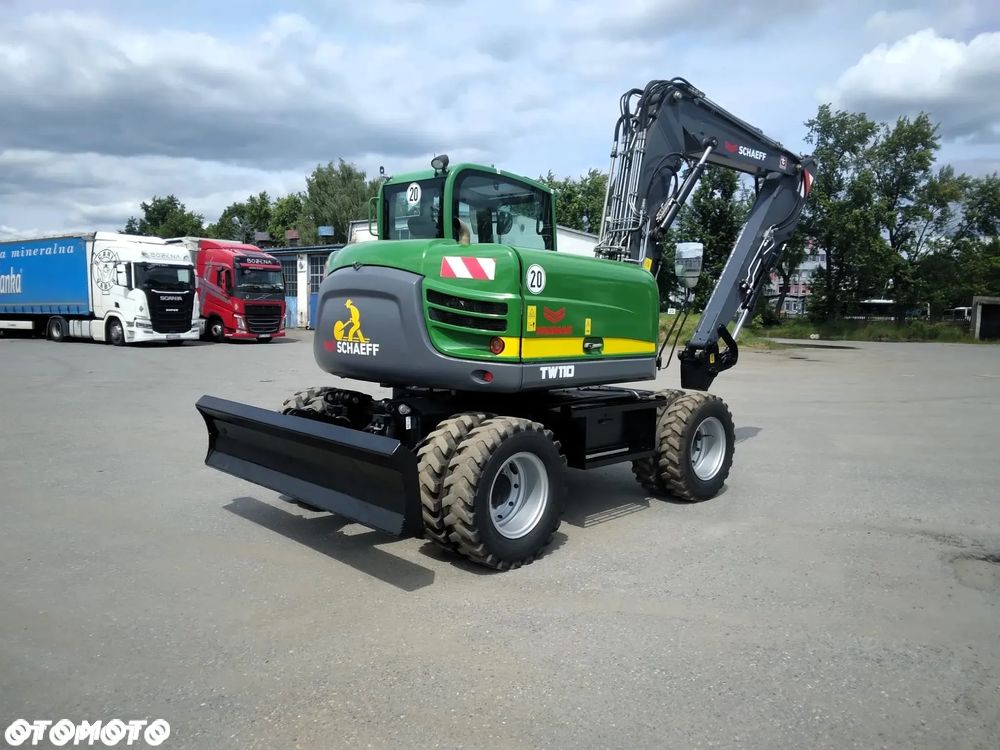 Schaeff TW110 koparka kołowa 4x4 - 11