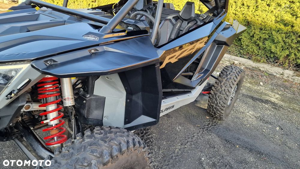 Polaris RZR - 8