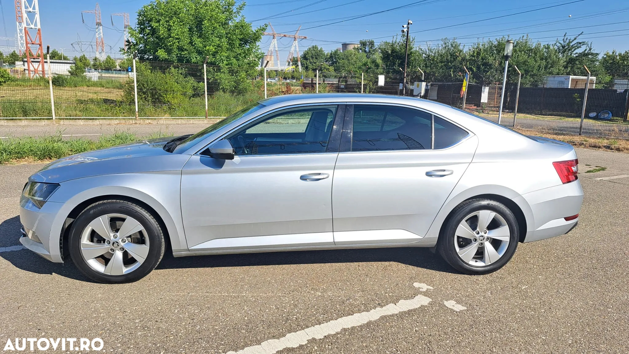 Skoda Superb 2.0 TDI DSG Ambition - 3