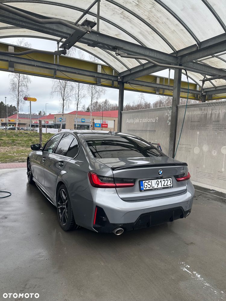 BMW Seria 3 318i M Sport - 28