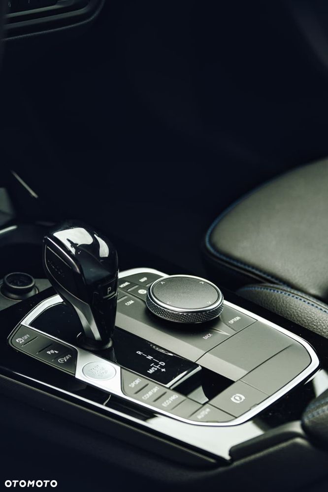 BMW Seria 1 118i M Sport - 14