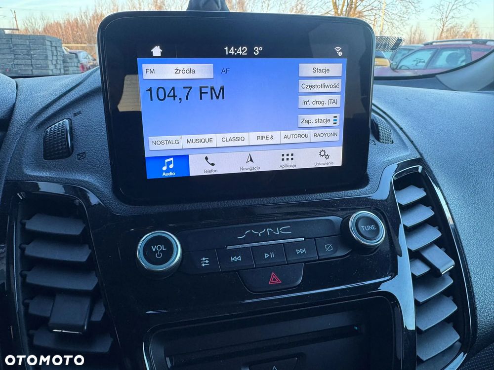 Ford Tourneo Connect Grand - 3