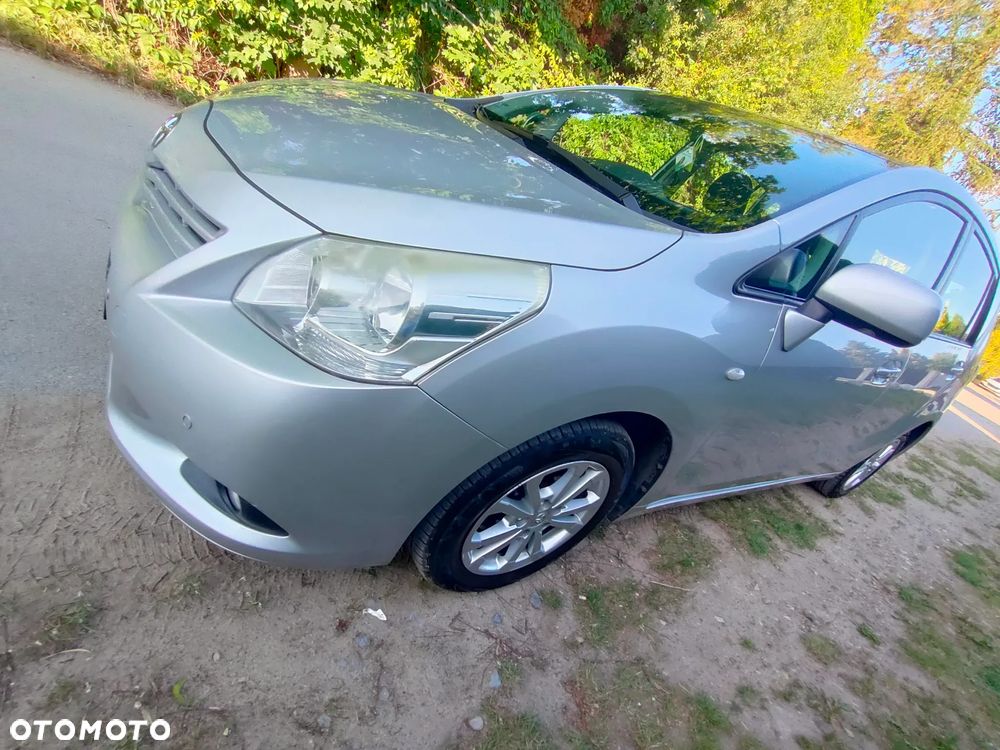 Toyota Verso 1.8 Edition - 11