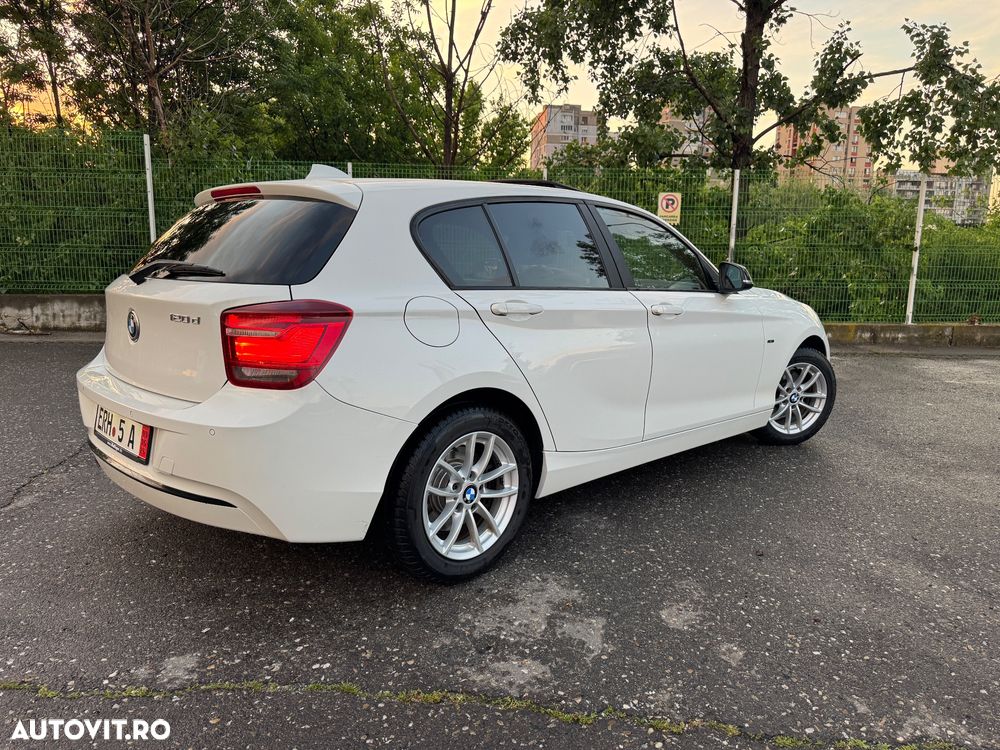 BMW Seria 1 120d Sport Line - 4