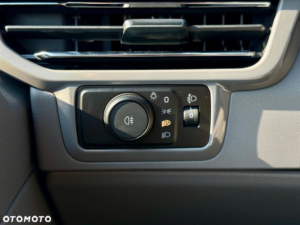 Volkswagen Transporter T7 - 23