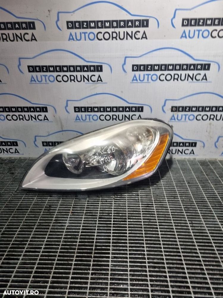 Far Stanga Volvo XC60 2008 - 2013 SUV 4 Usi (1105) Fara xenon - 1