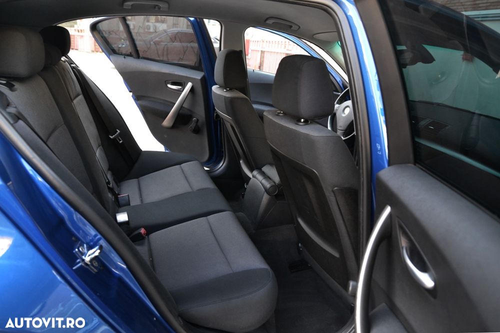 BMW Seria 1 118d - 19