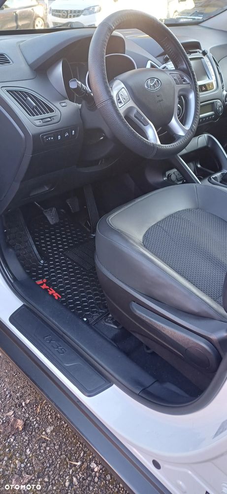 Hyundai ix35 - 9