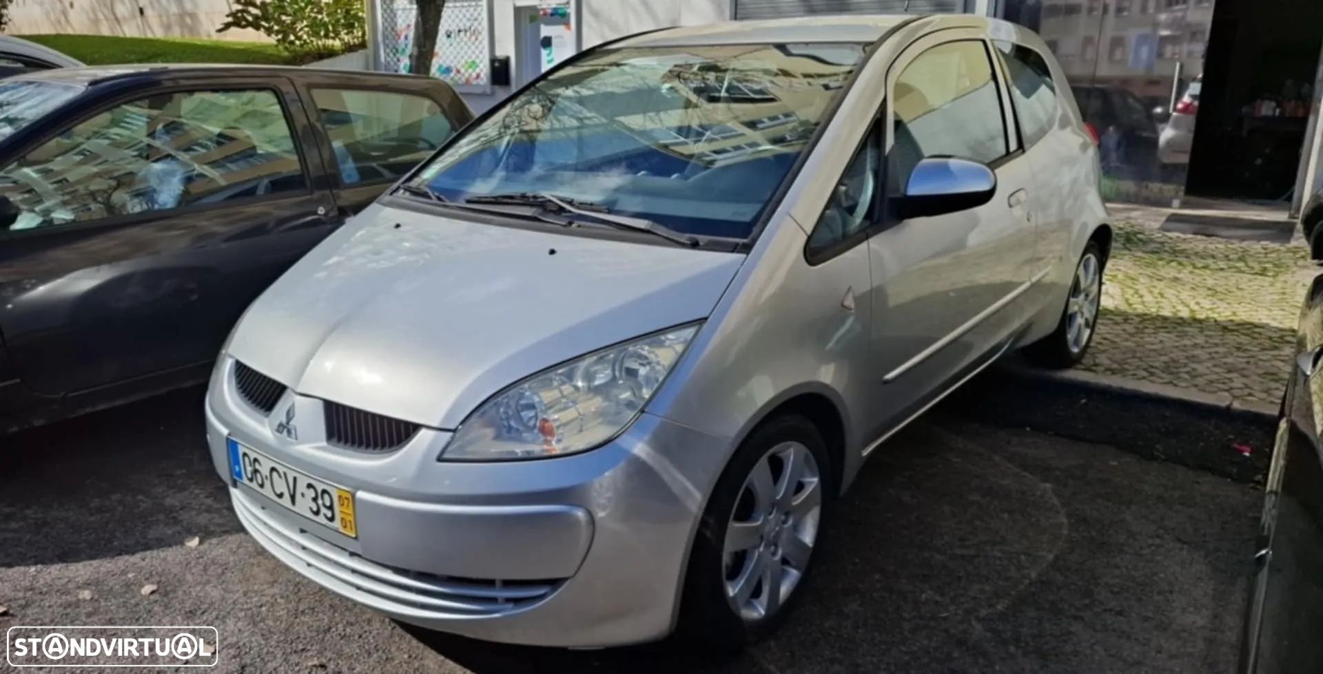Mitsubishi Colt CZ3 1.1 E-motion - 1