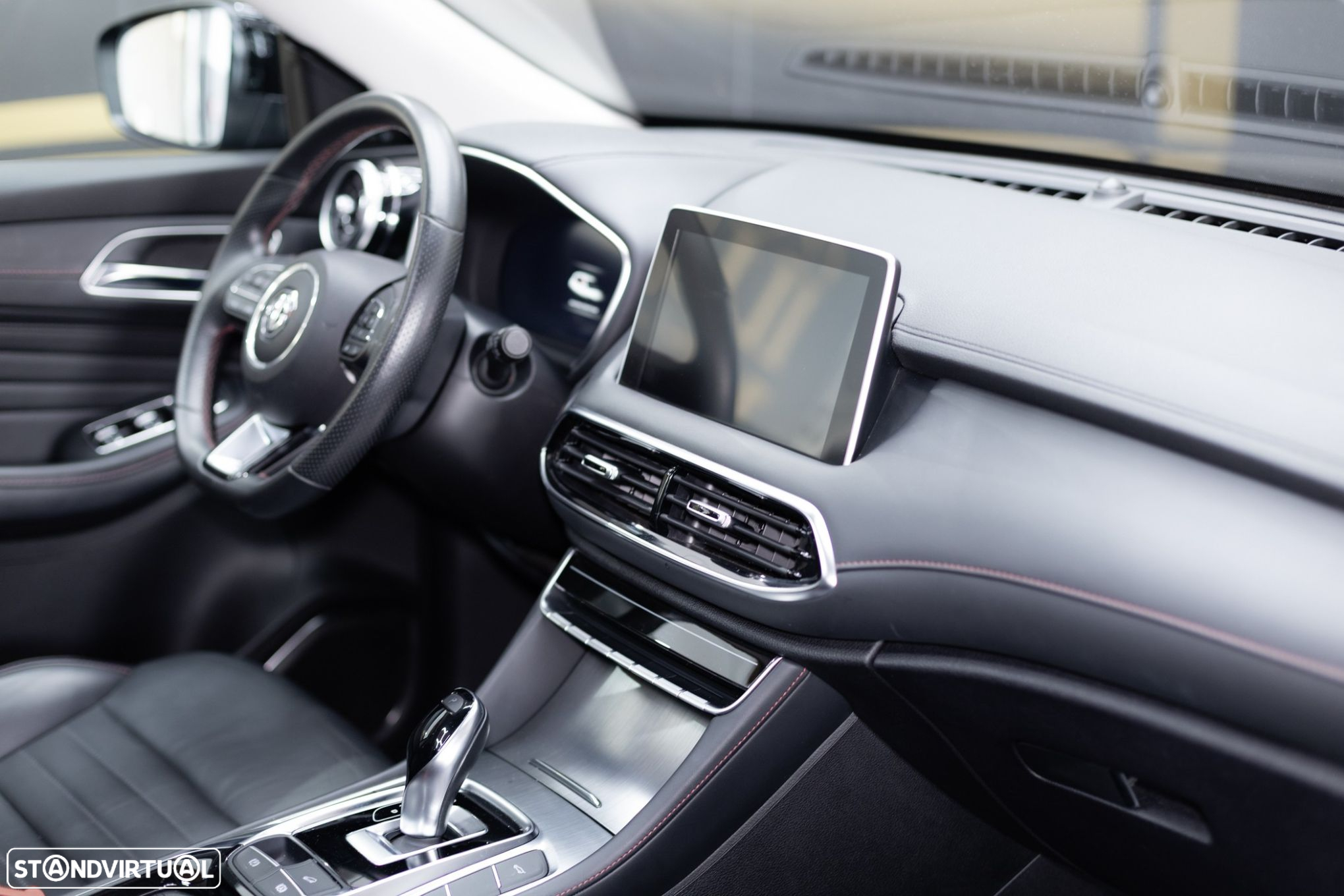 MG EHS 1.5T-GDI PHEV Luxury - 23