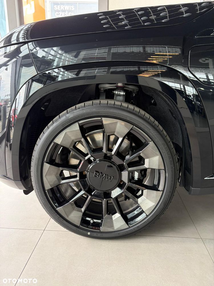 BMW XM 50e PHEV sport - 12