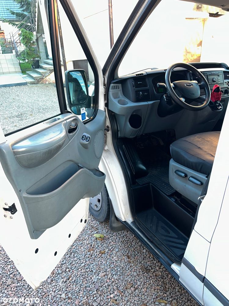 Ford Transit - 17