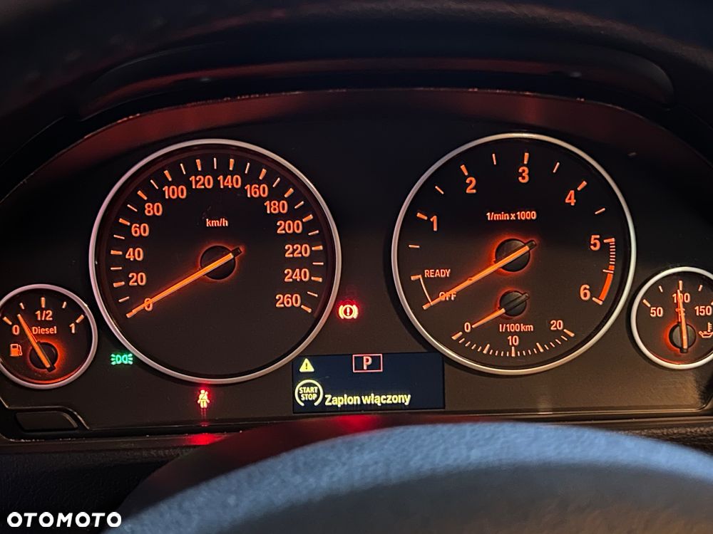 BMW Seria 3 316d - 11