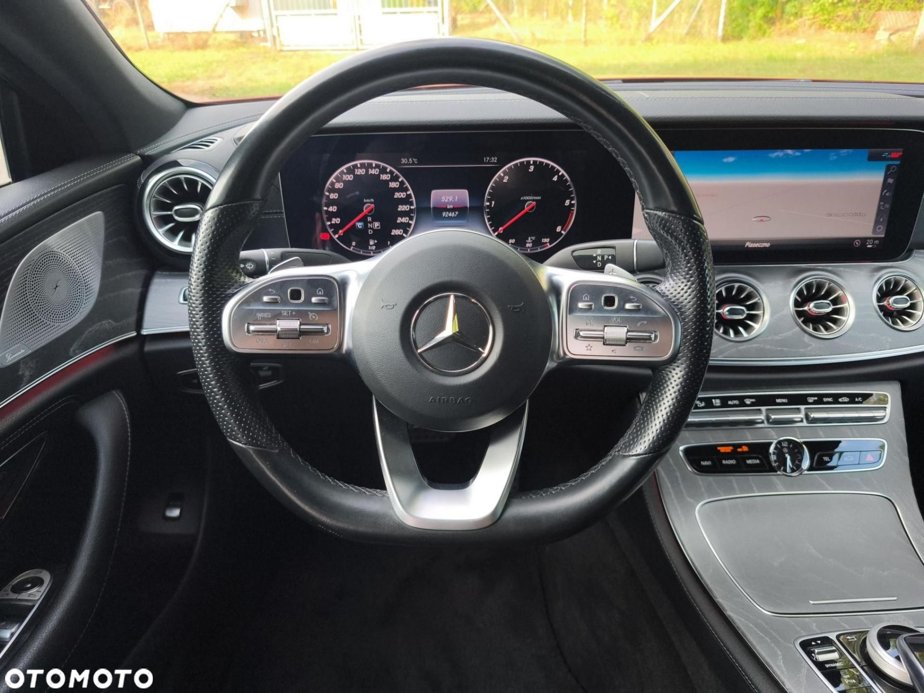 Mercedes-Benz CLS - 16