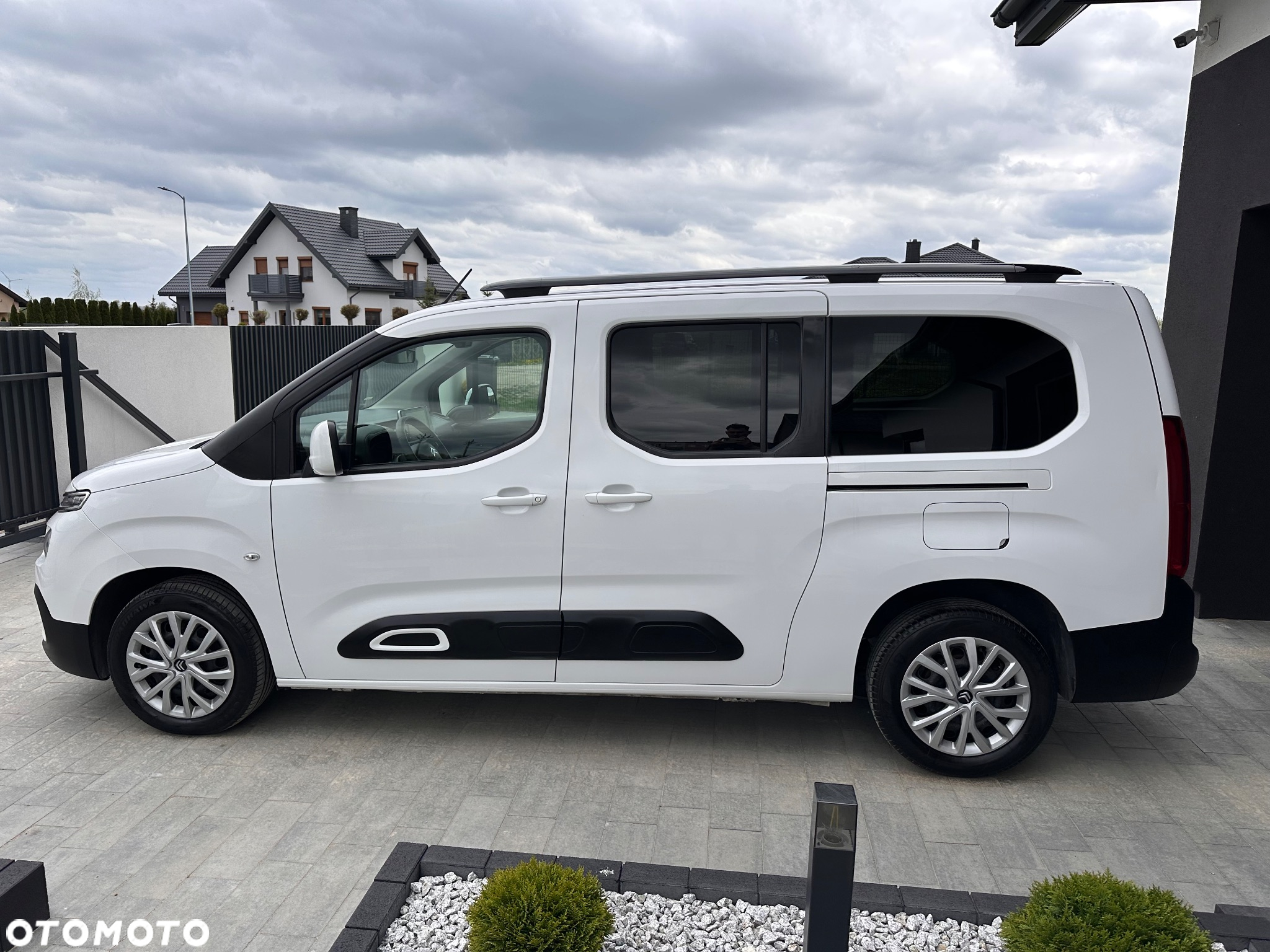 Citroën Berlingo XL 1.5 BlueHDI Feel Pack S&S - 11