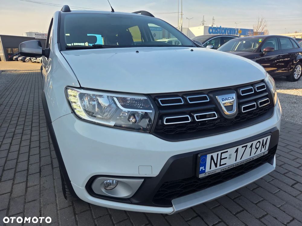 Dacia Logan TCe 90 (S&S) Stepway - 2