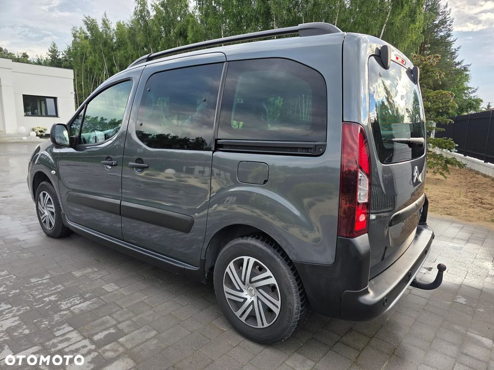Citroën Berlingo Multispace PureTech 110 SELECTION - 9