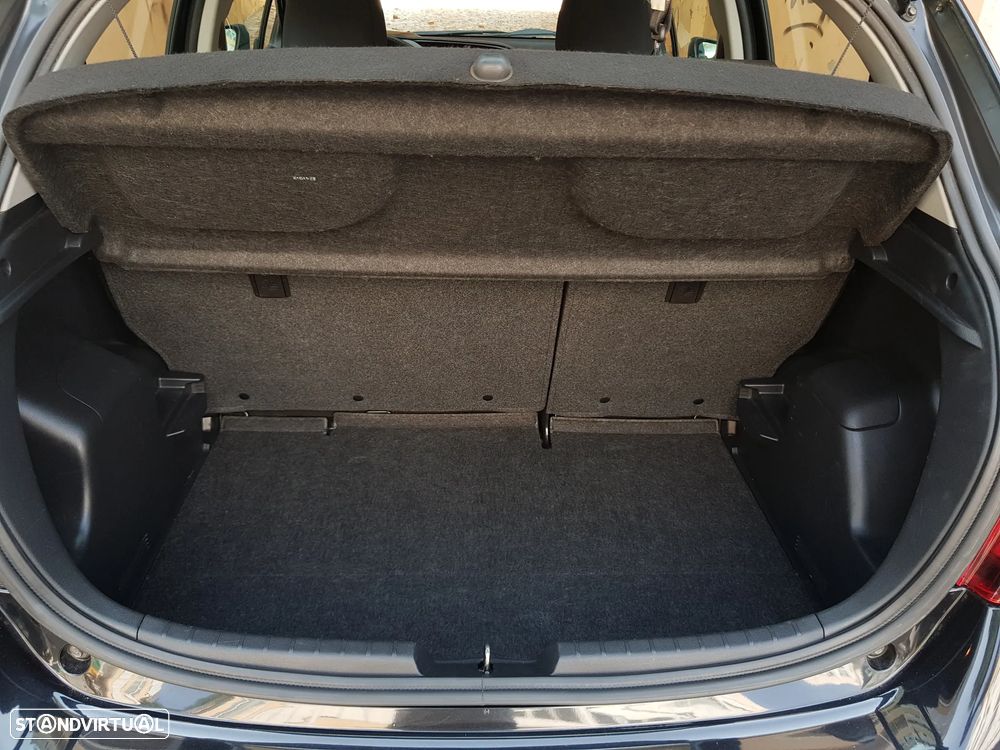 Toyota Yaris 1.4 D-4D Sport+Navi - 9
