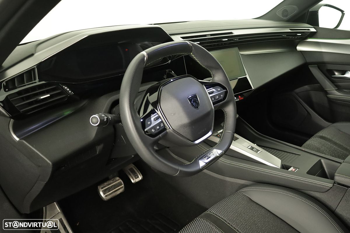 Peugeot 308 SW 1.2 PureTech GT EAT8 - 7