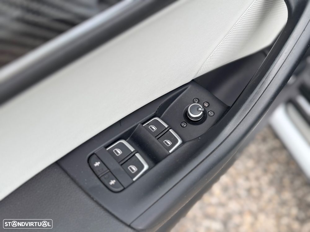 Audi Q3 2.0 TDI quattro S-line S tronic - 17