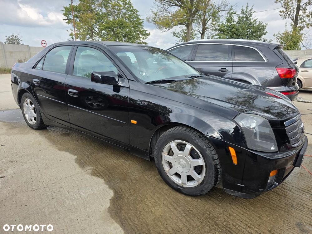 Cadillac CTS - 2