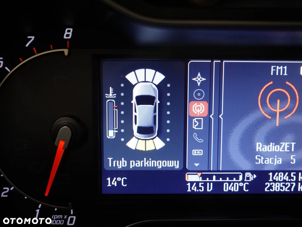 Ford Mondeo - 39