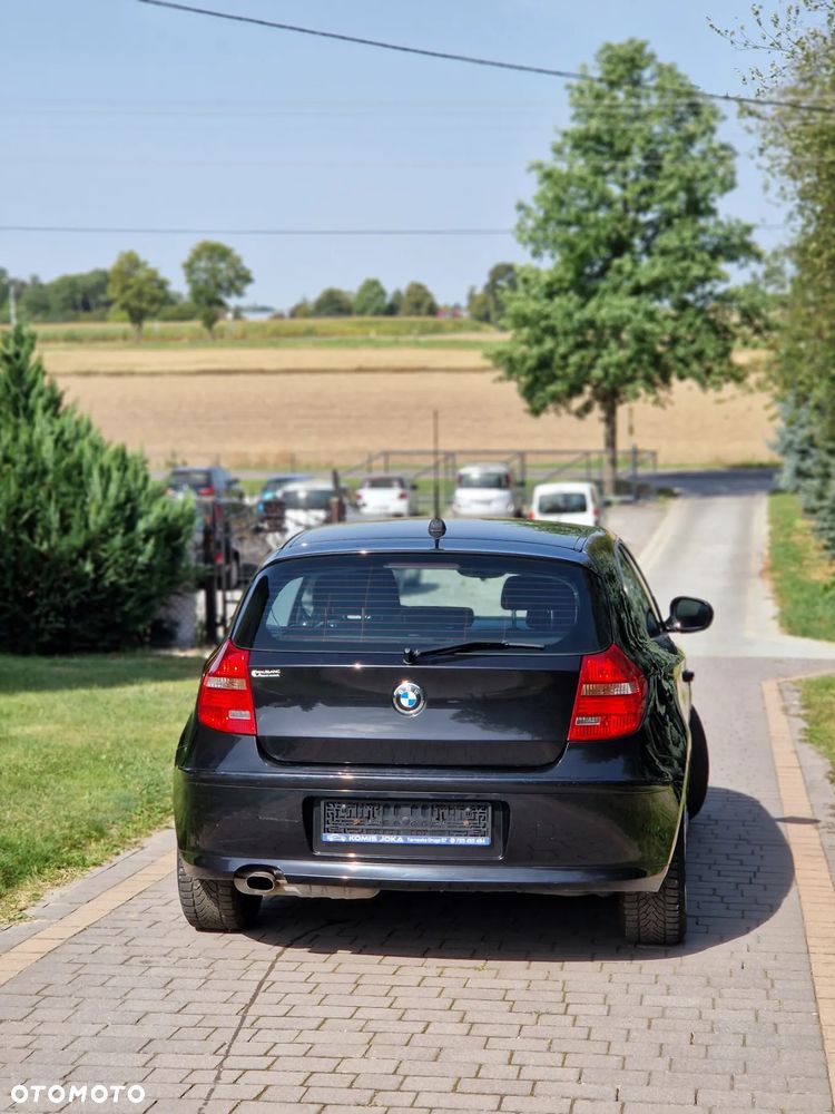 BMW Seria 1 116i - 9