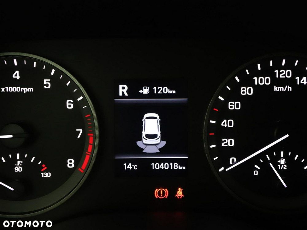 Hyundai Tucson 1.6 GDi 2WD Trend - 24
