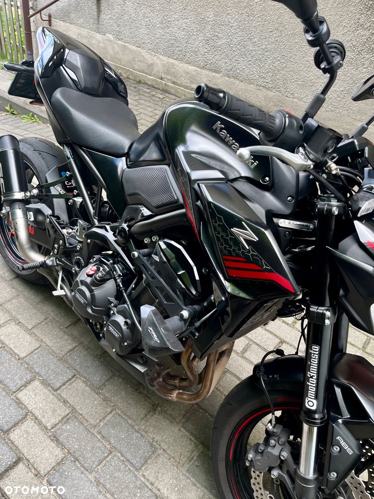 Kawasaki Z 900 - 13