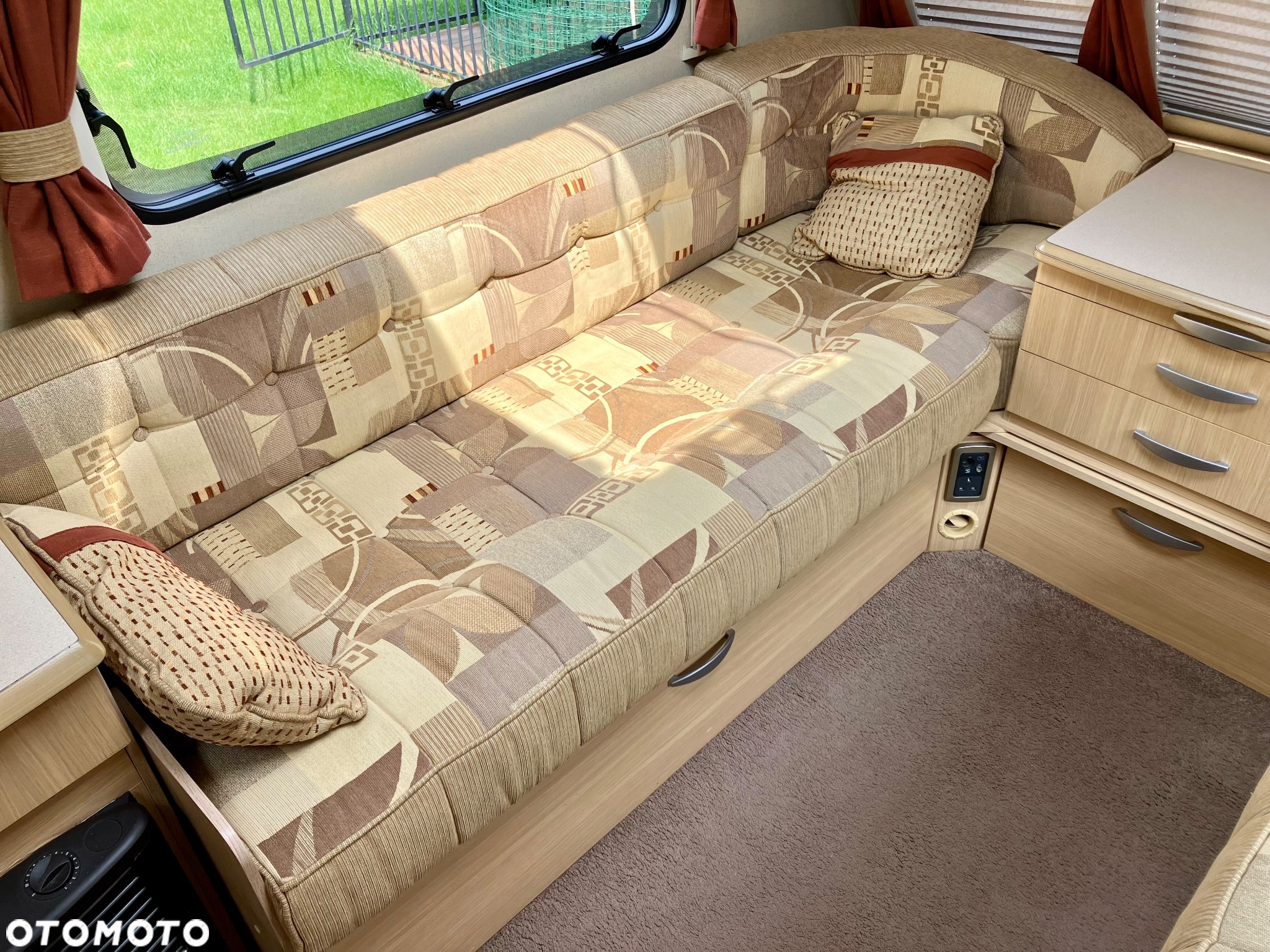 SWIFT Abbey gts 215 - 9