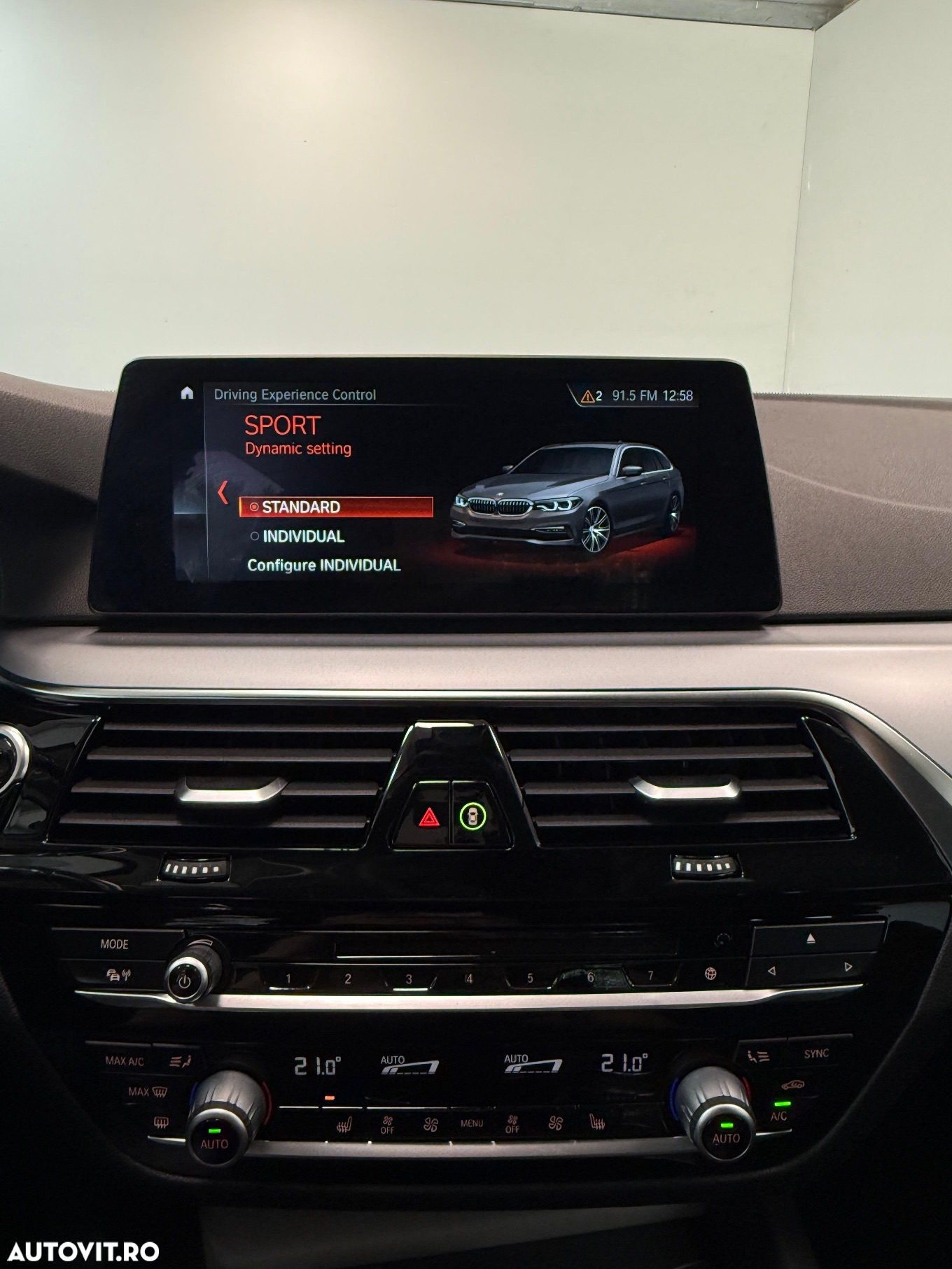 BMW Seria 5 520d Touring Aut. - 27