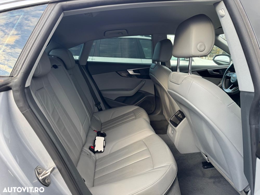 Audi A5 Sportback 35 TFSI S tronic - 5