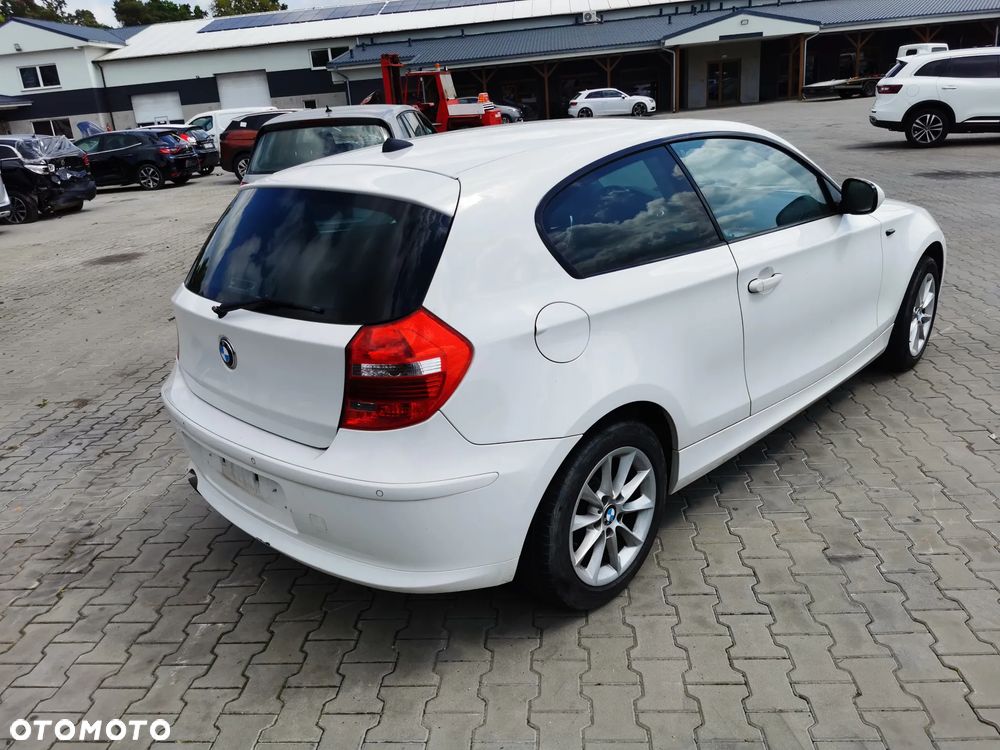 BMW Seria 1 120i Edition Sport - 7